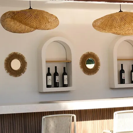 Canata Hotel