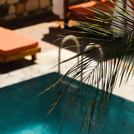 Canata Hotel *